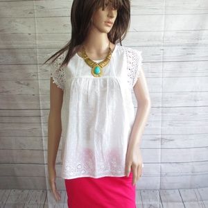 NWT - ROCKS & INDIGO pretty blouse - sz M - $78.00